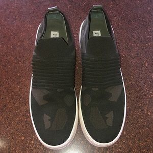 Steve Madden Beale Platform Slip-On Sneakers